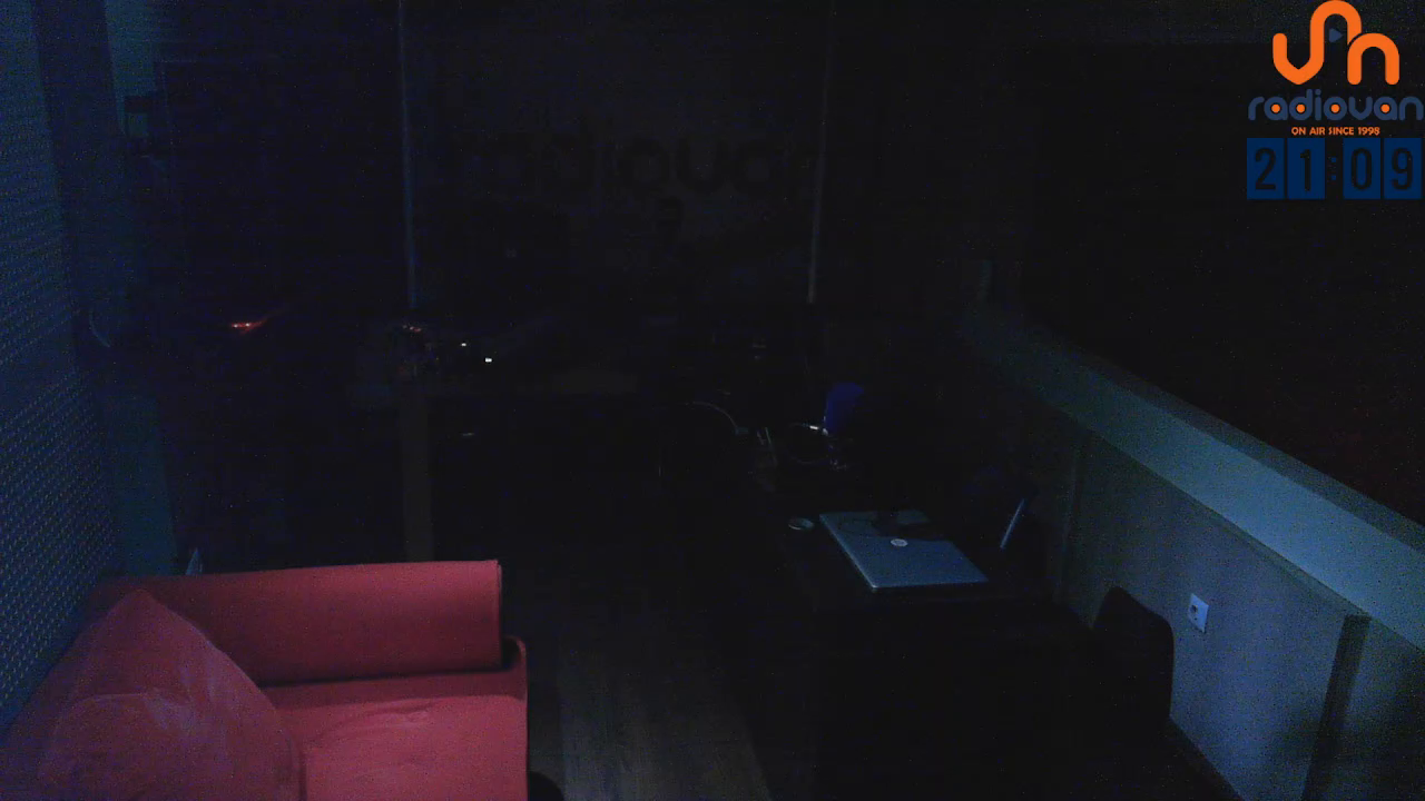 Watch Radio Van 103.0 FM